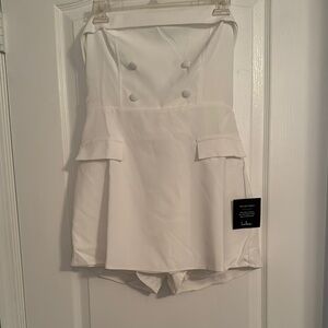 Lulus Enticing White Strapless Romper, Size Medium